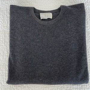 Ballantine cashmere jewel neck charcoal grey sweater in 38” size